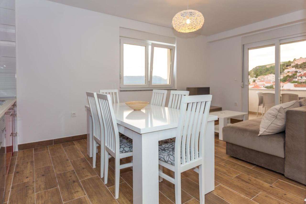 Holiday Home Komarna Luaran gambar