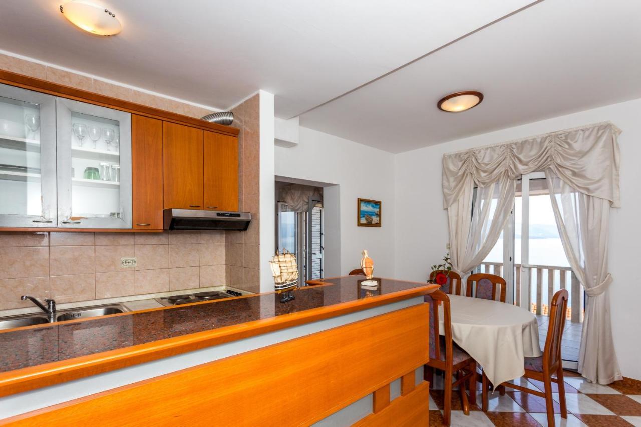Holiday Home Komarna Luaran gambar