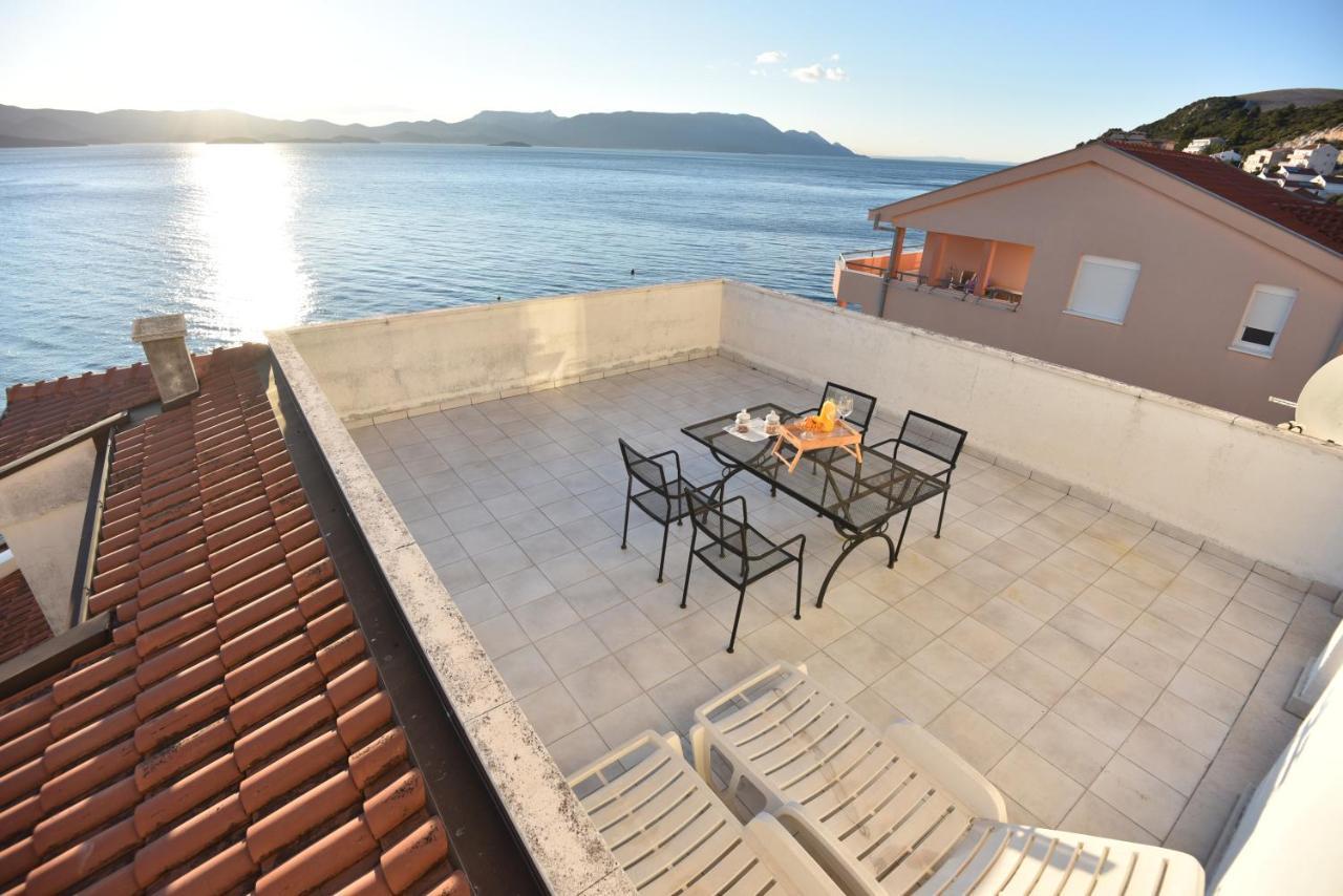 Holiday Home Komarna Luaran gambar